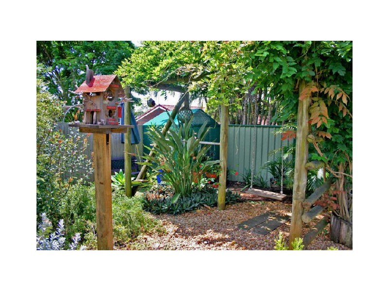 6 Angela Crescent, Cleveland QLD 4163