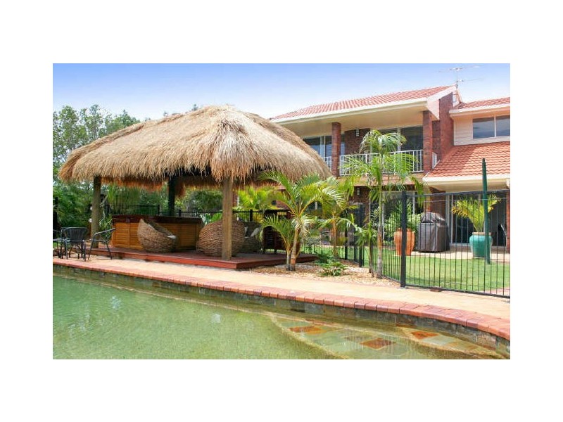 22 Compass Court, Raby Bay QLD 4163
