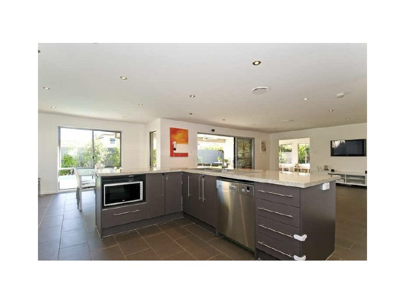 41 Waterville Drive, Thornlands QLD 4164