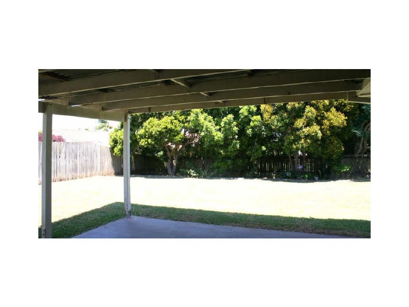 46 School Road, Victoria Point QLD 4165