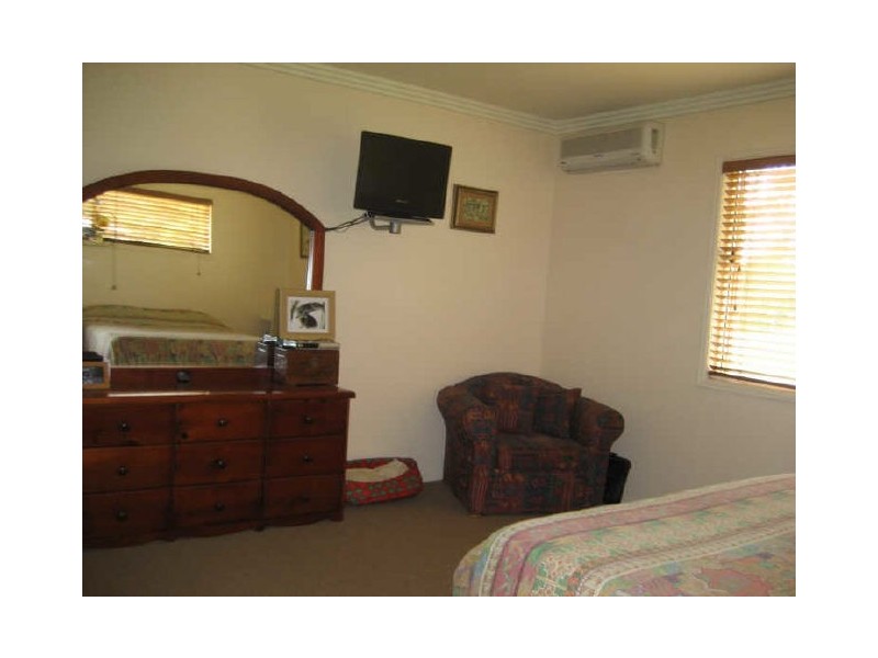 28 Canaipa Road, Russell Island QLD 4184