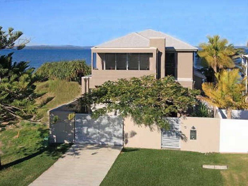 171 Shore Street North, Cleveland QLD 4163