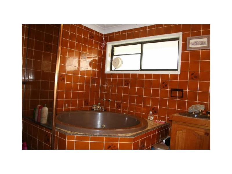 210 Russell Street, Cleveland QLD 4163