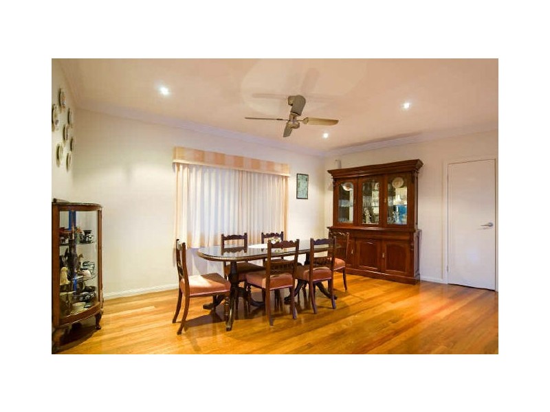4 Oak Street, Ormiston QLD 4160