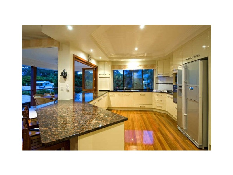 4 Oak Street, Ormiston QLD 4160