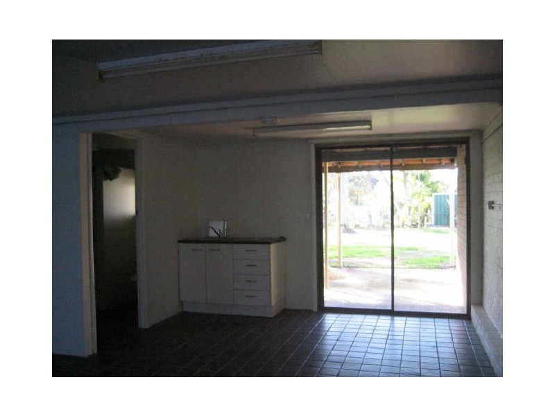 8 Diana Court, Alexandra Hills QLD 4161