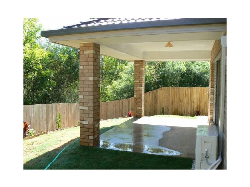 Duplex 1/239 Queen St, Cleveland QLD 4163