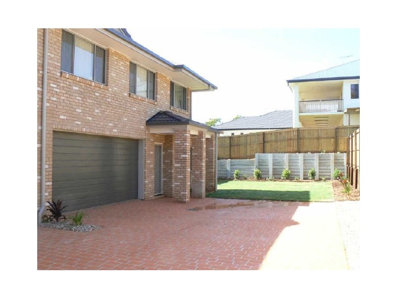Duplex 2/239 Queen St, Cleveland QLD 4163