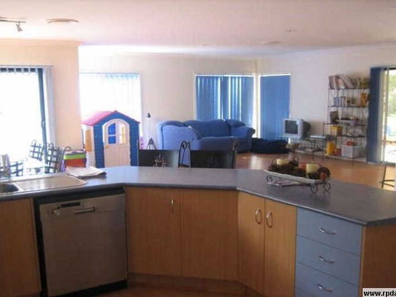 24 Beveridge Road, Thornlands QLD 4164