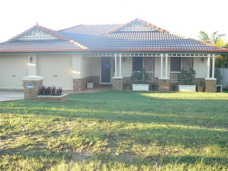 5 Johnston Avenue, Birkdale QLD 4159