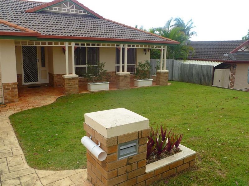 5 Johnston Avenue, Birkdale QLD 4159