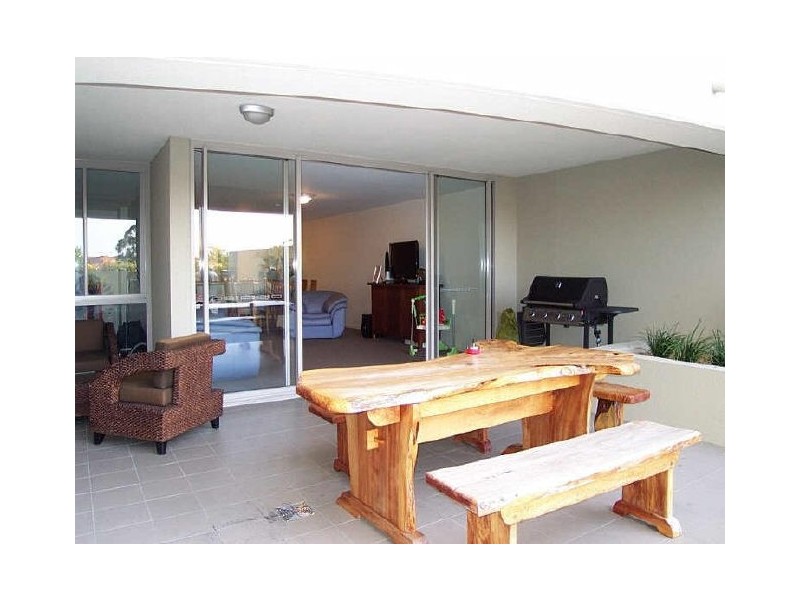 4/135 Shore Street West, Cleveland QLD 4163