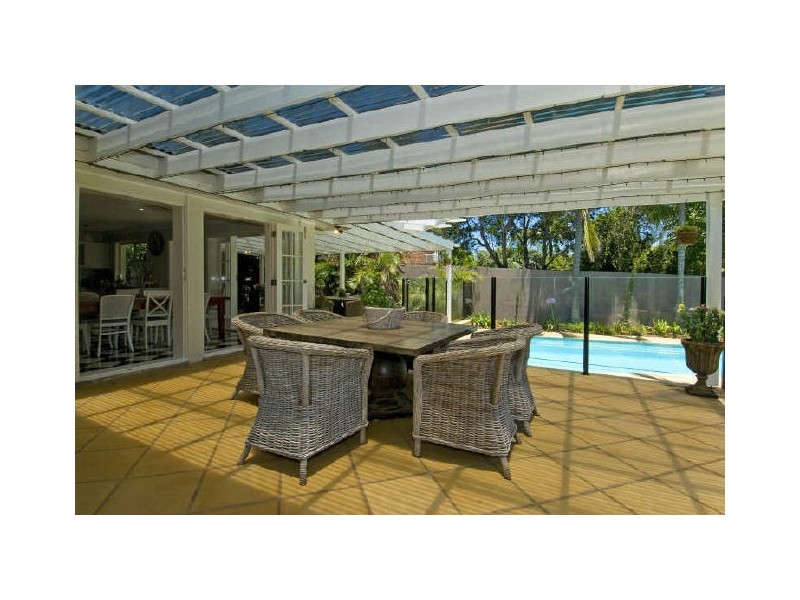 15A Bee Street, Ormiston QLD 4160