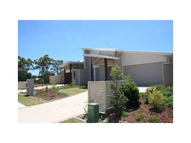 Duplex A-2 Haig Road, Birkdale QLD 4159