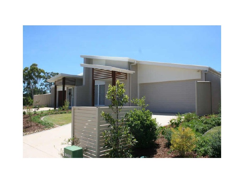 Duplex A-2 Haig Road, Birkdale QLD 4159