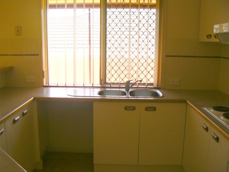 11 Roger Court, Redland Bay QLD 4165