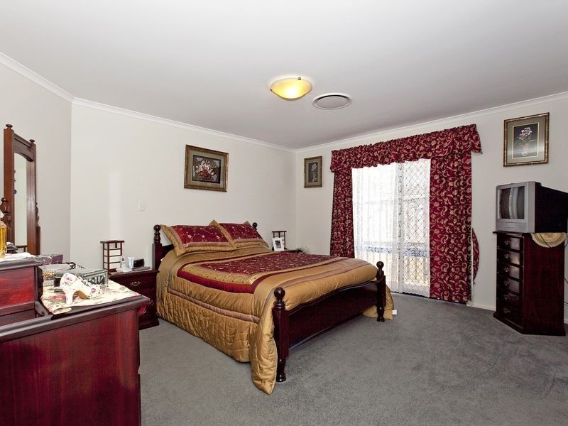 33 Kerder Street, Thornlands QLD 4164