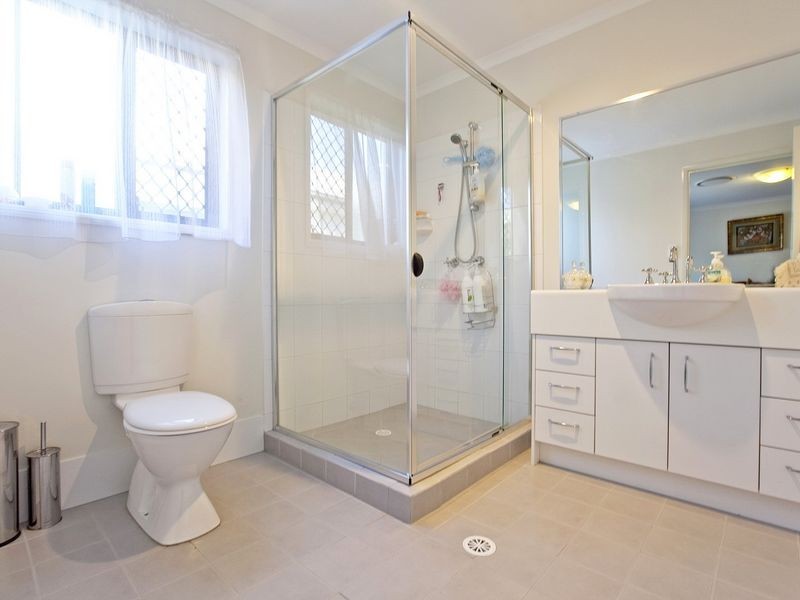 33 Kerder Street, Thornlands QLD 4164