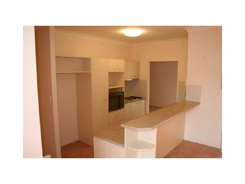 8 Buckler Court, Redland Bay QLD 4165