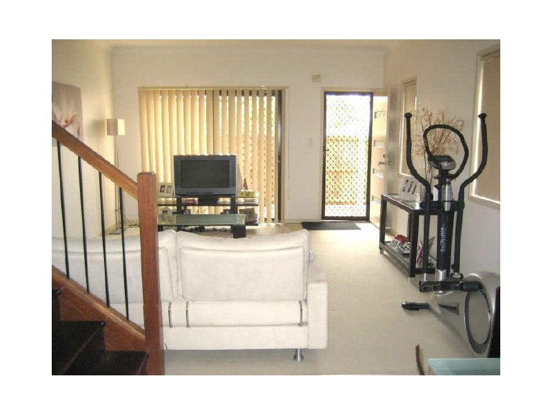 3/219 Shore Street West, Cleveland QLD 4163