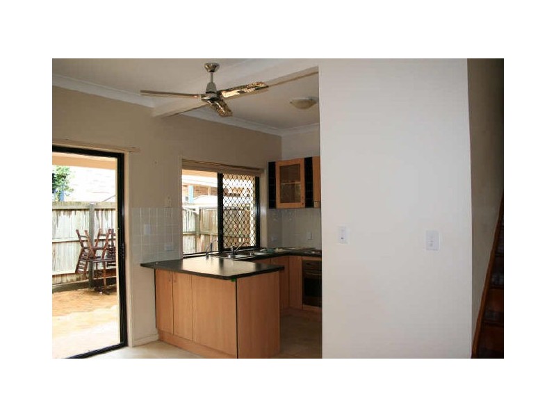 3/219 Shore Street West, Cleveland QLD 4163