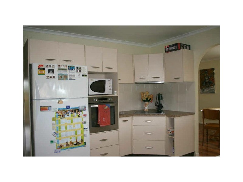 487 Old Cleveland Rd, Birkdale QLD 4159