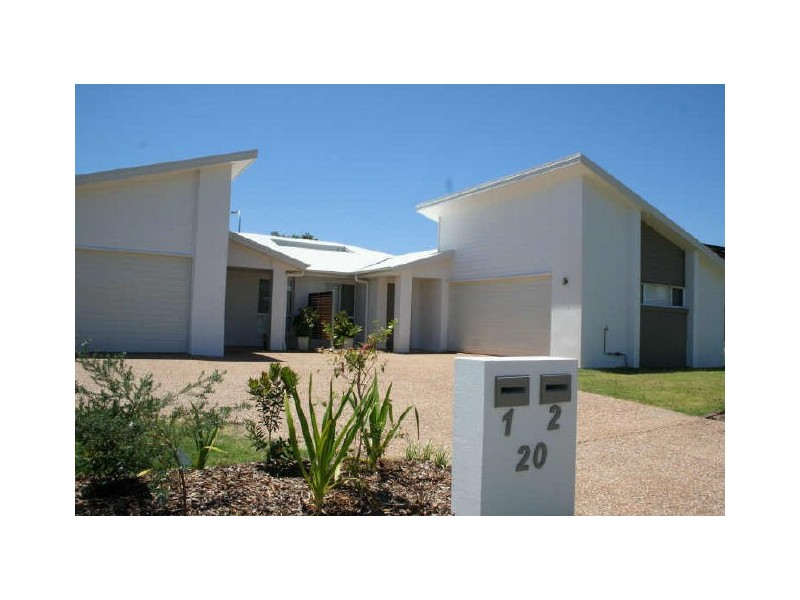 2/20 Huntly Place, Redland Bay QLD 4165