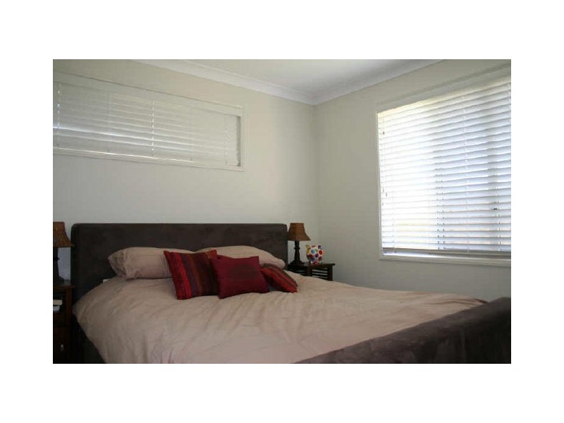 11 Parklane Road, Victoria Point QLD 4165