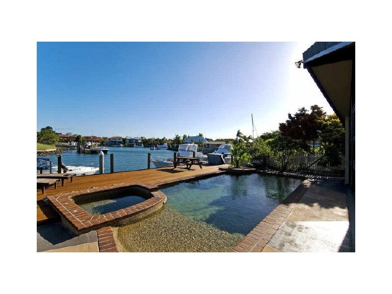 31 Anchorage Drive, Raby Bay QLD 4163