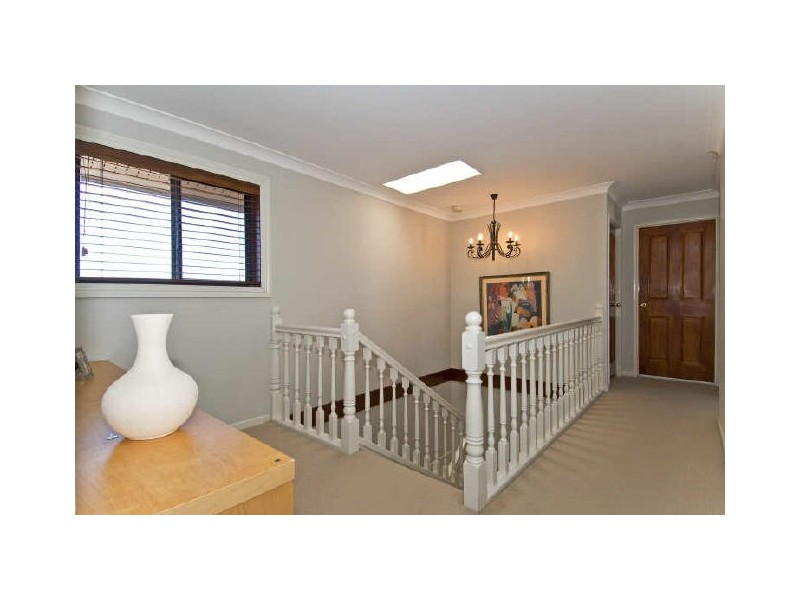 31 Anchorage Drive, Raby Bay QLD 4163