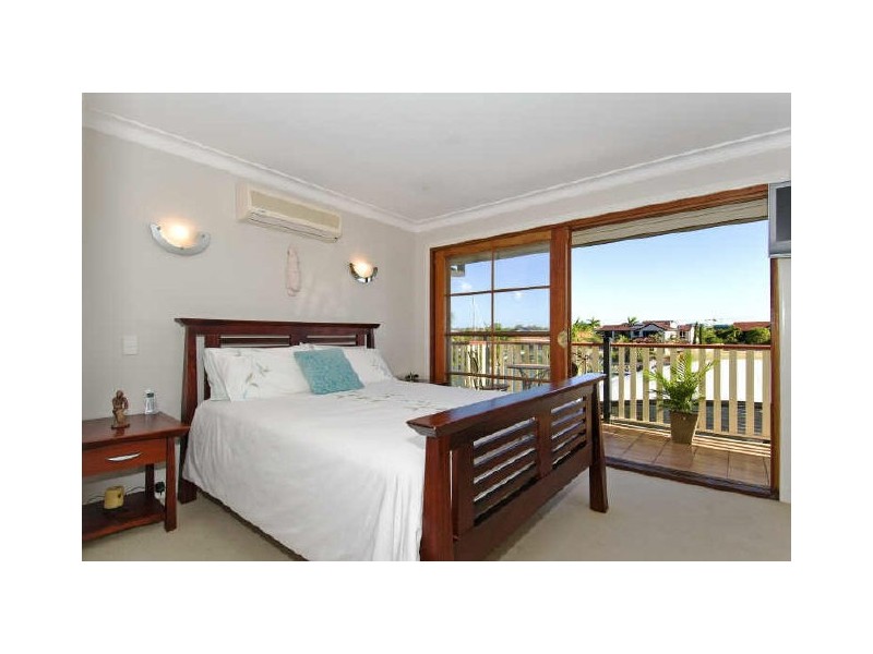 31 Anchorage Drive, Raby Bay QLD 4163