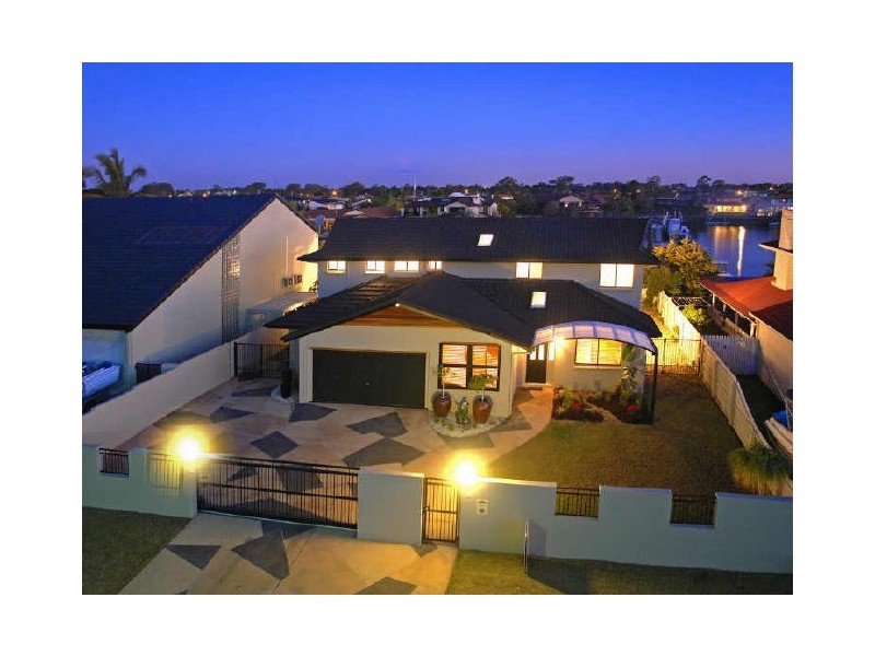 31 Anchorage Drive, Raby Bay QLD 4163