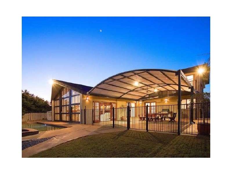 31 Anchorage Drive, Raby Bay QLD 4163