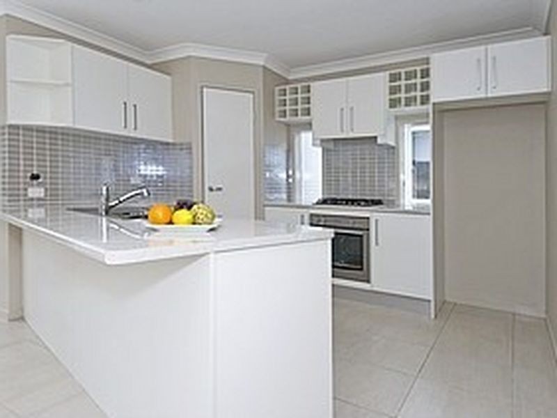 1/20 Huntly Place, Redland Bay QLD 4165