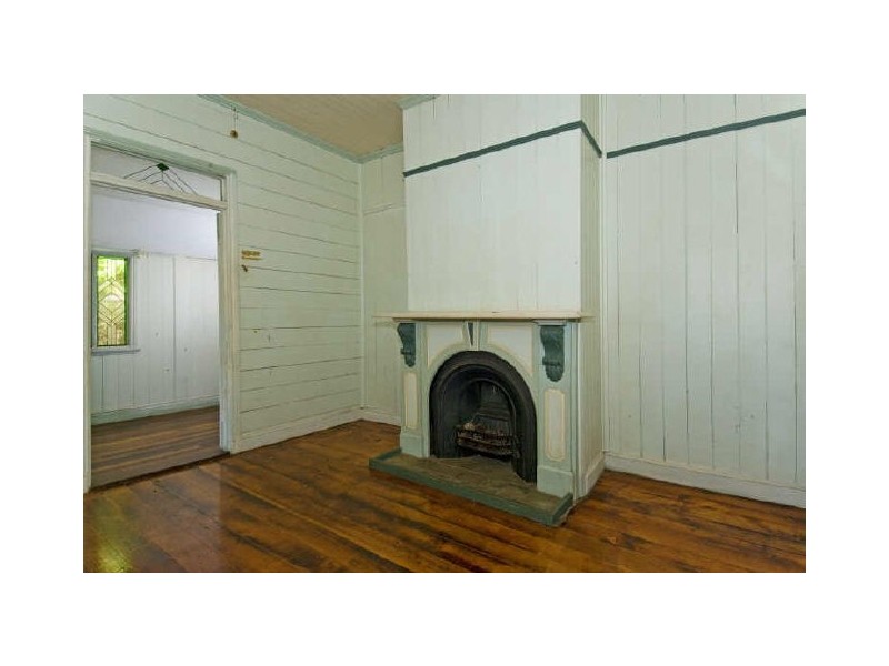 1 Collins Street, Redland Bay QLD 4165