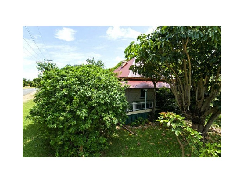 1 Collins Street, Redland Bay QLD 4165
