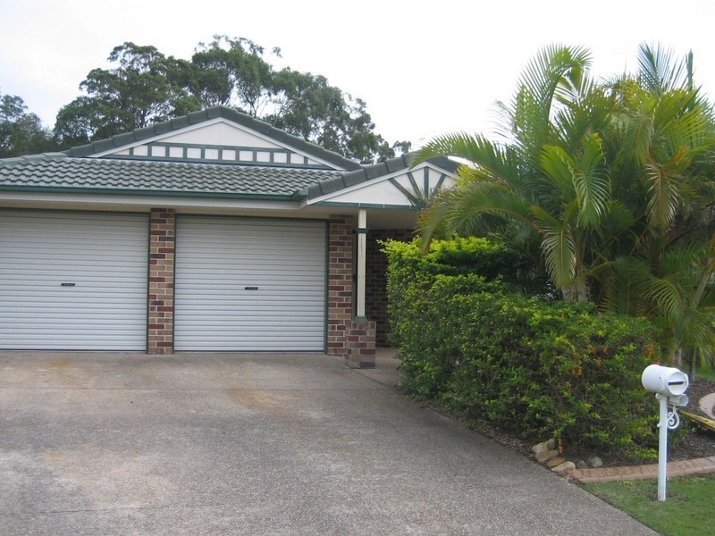 3 Neville Close, Redland Bay QLD 4165