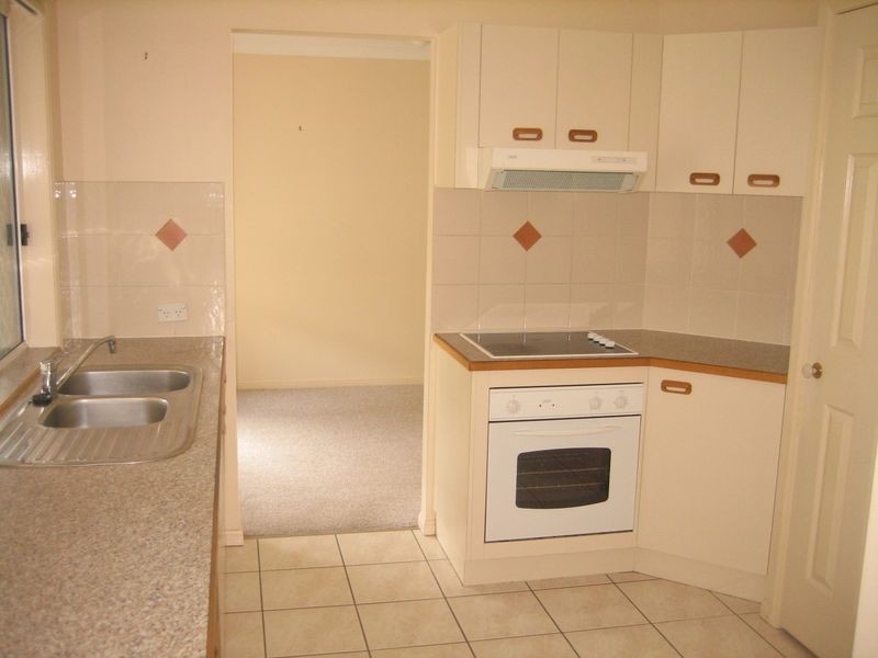 3 Neville Close, Redland Bay QLD 4165