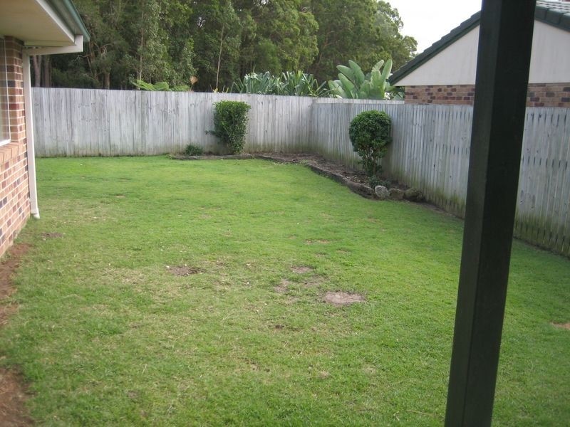 3 Neville Close, Redland Bay QLD 4165