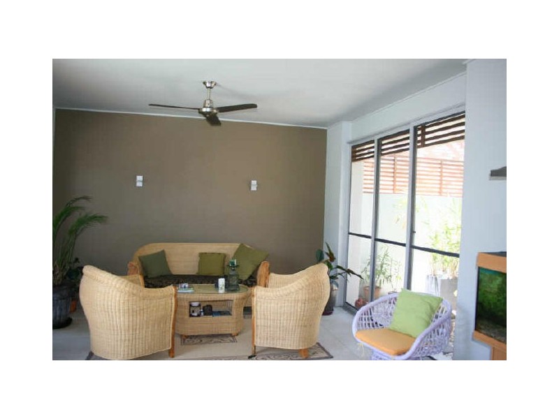 9 Cyan Place, Redland Bay QLD 4165