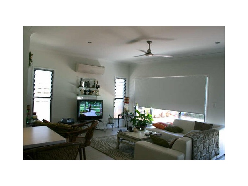 9 Cyan Place, Redland Bay QLD 4165