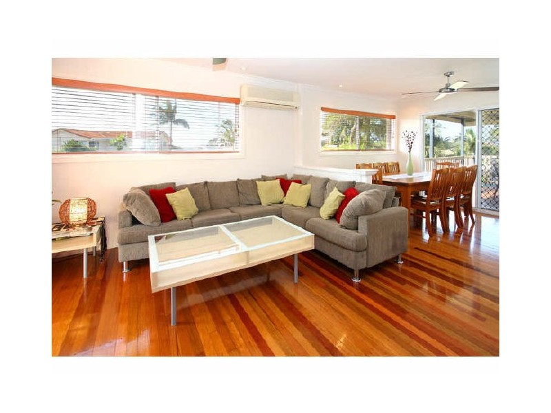 8 Makena Crescent, Birkdale QLD 4159