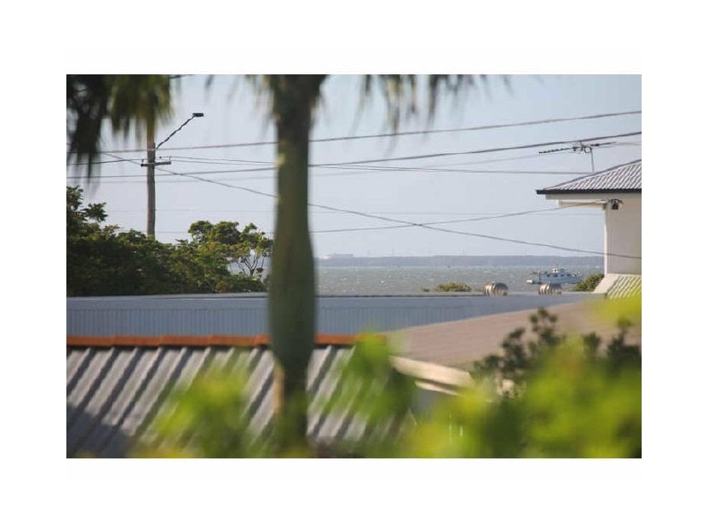 8 Makena Crescent, Birkdale QLD 4159