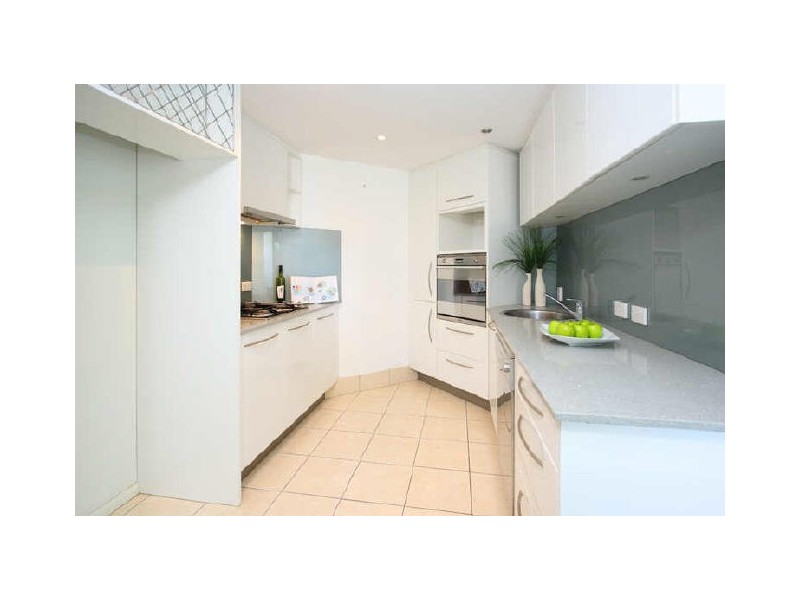15/2 Masthead Drive, Raby Bay QLD 4163