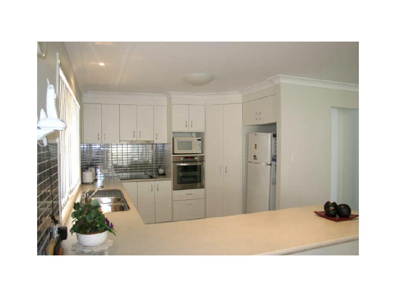 5 Ronnie Street, Cleveland QLD 4163