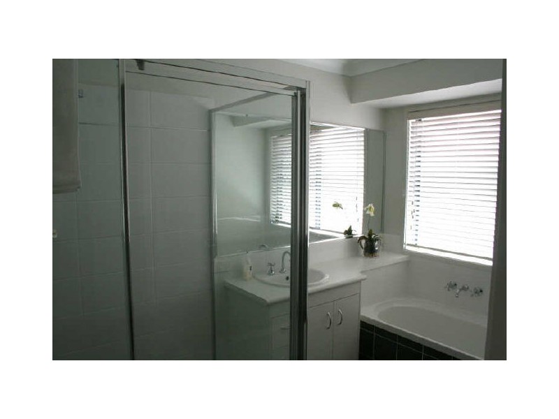 5 Ronnie Street, Cleveland QLD 4163