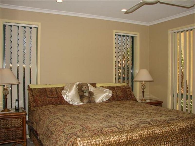 8 Flowers Street, Alexandra Hills QLD 4161