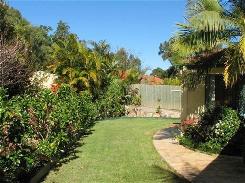 8 Flowers Street, Alexandra Hills QLD 4161