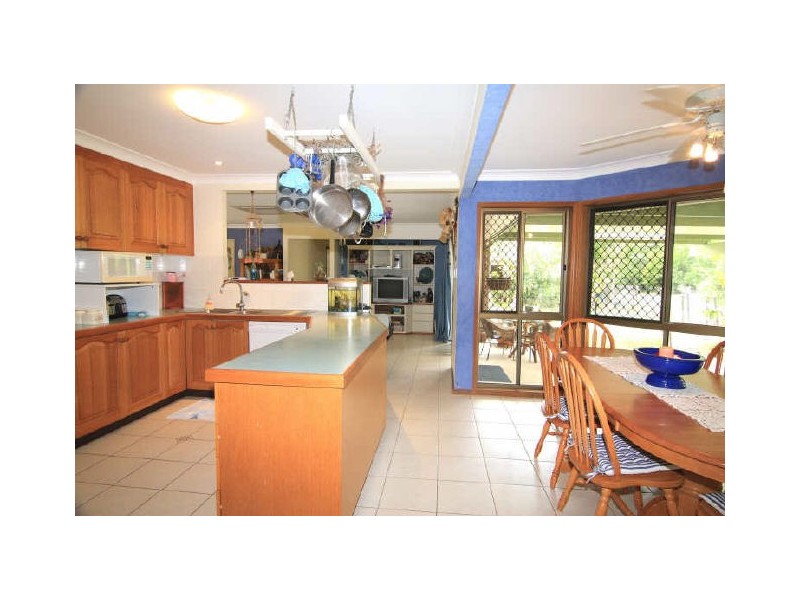 14 Tipuana Drive, Capalaba QLD 4157