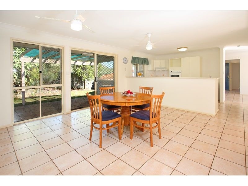 5 Fletcher Terrace, Ormiston QLD 4160